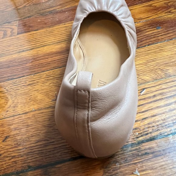 J. Crew Cece Beige Leather Ballet Flats Size 6.5 - Picture 11 of 13
